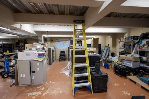 Office desk and workstation at Index House